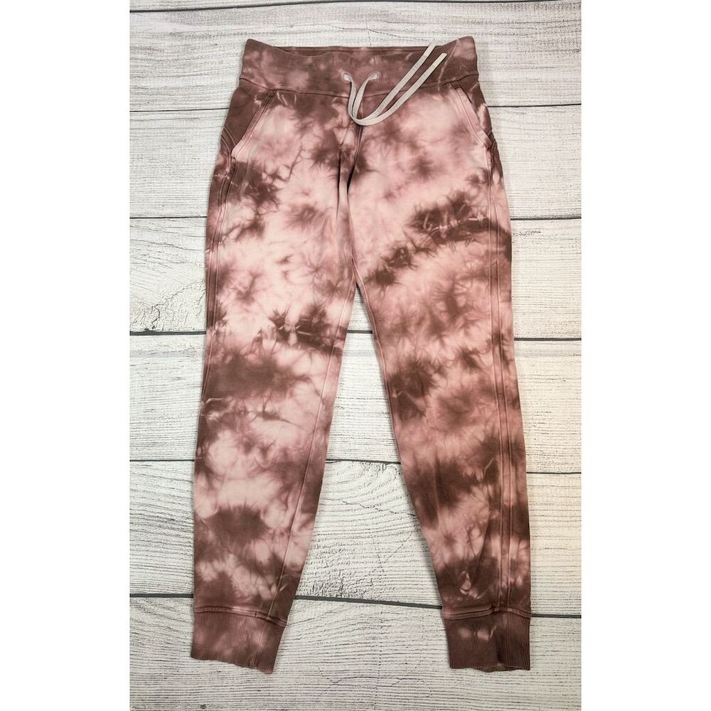 Lululemon Women's Pink Tie-Dye Jogger Pants Size 4‎